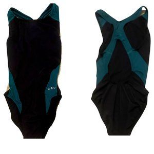 Dolfin Ladies Swimsuit Size 30